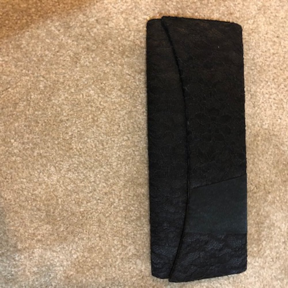 Black Lace Going Out Clutch